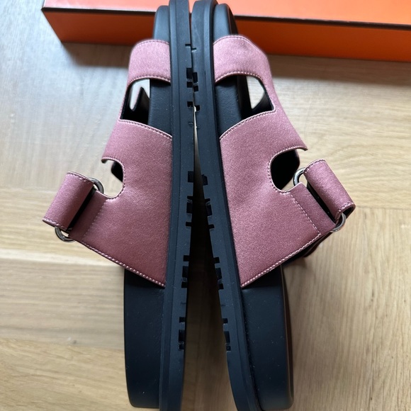 Hermes Authentic Chypre Calfskin Women’s Sandals 36 Satin Pink - Picture 5 of 10